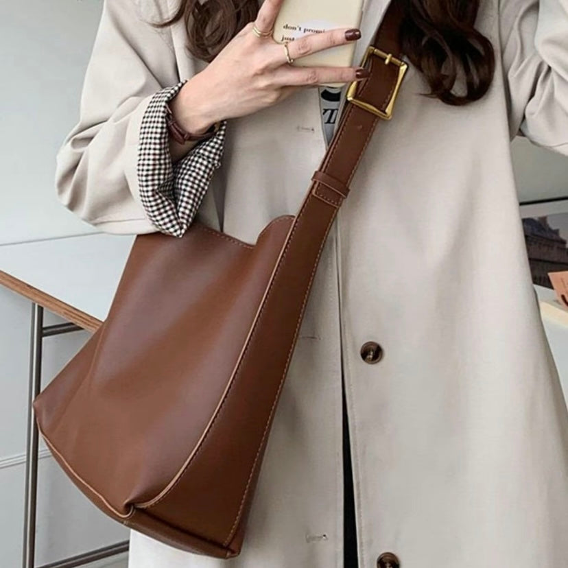 ISOLDE | TRENDY SHOULDER BAG
