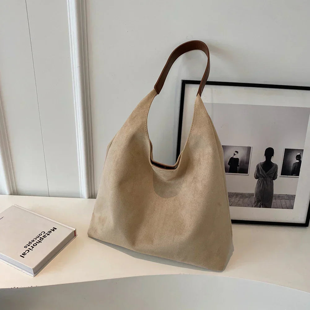 OTTILIE | SUEDE SHOULDER BAG