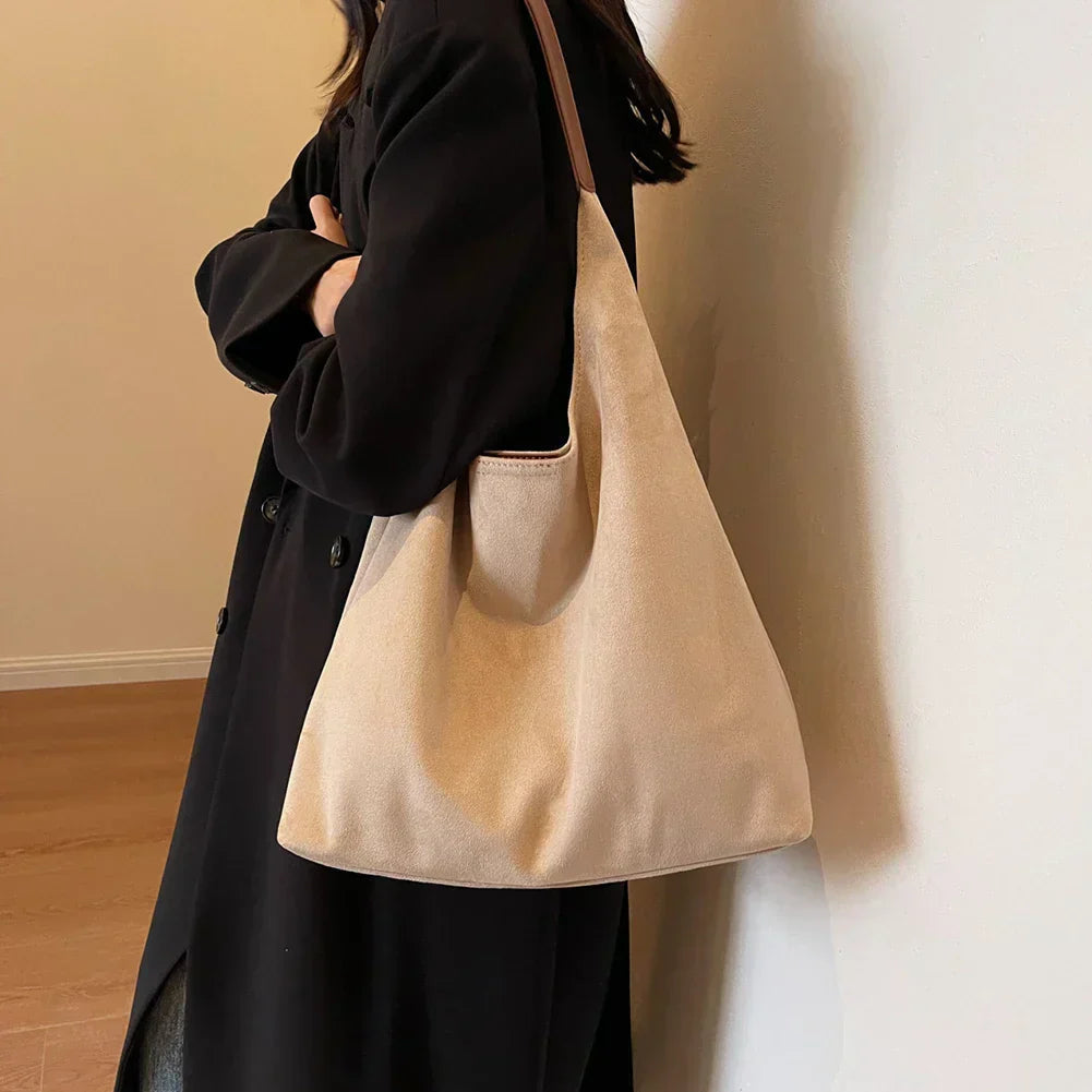 OTTILIE | SUEDE SHOULDER BAG